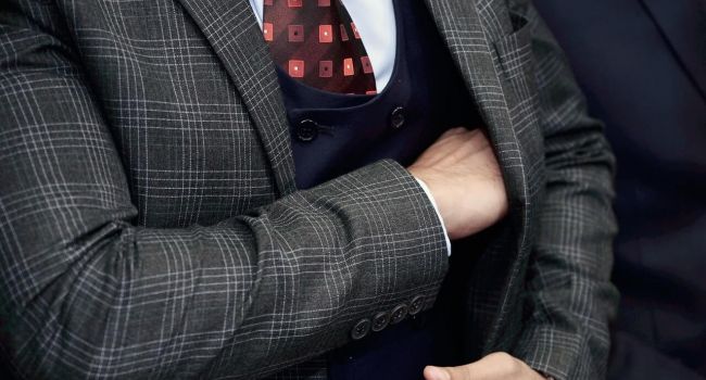 Пиджак в клетку — обязательная вещь в гардеробе каждого мужчины