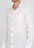 Рубашка мужская белая из льна с пуговицами из бамбука и воротником стойкой Only Man Рубашка мужская белая из льна с пуговицами из бамбука и воротником стойкой Only Man