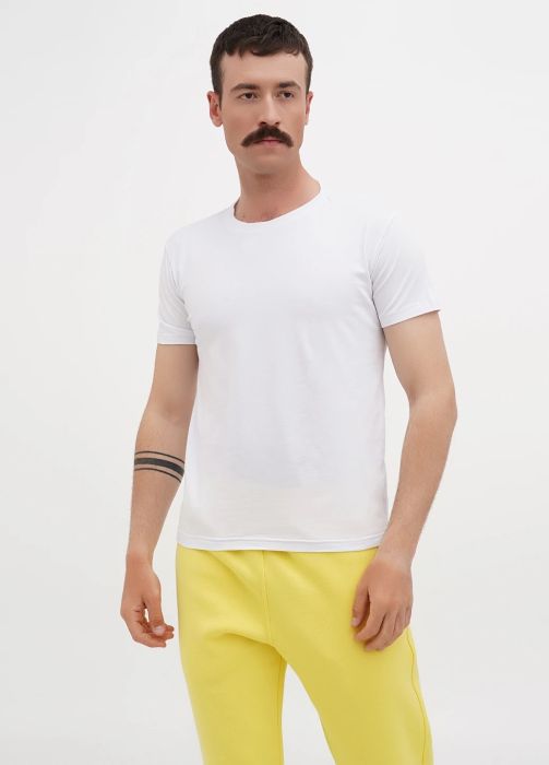 Футболка чоловіча Only Man біла з круглою горловиною (без вишивки) Футболка чоловіча Only Man біла з круглою горловиною (без вишивки)