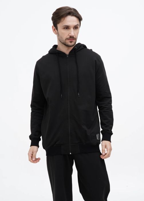 Толстовка мужская осень - зима Only Man черная с шевроном внизу удлиненная (с начесом)  Толстовка мужская осень - зима Only Man черная с шевроном внизу удлиненная (с начесом)